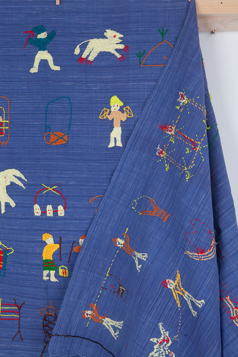 embroidery blanket - blue