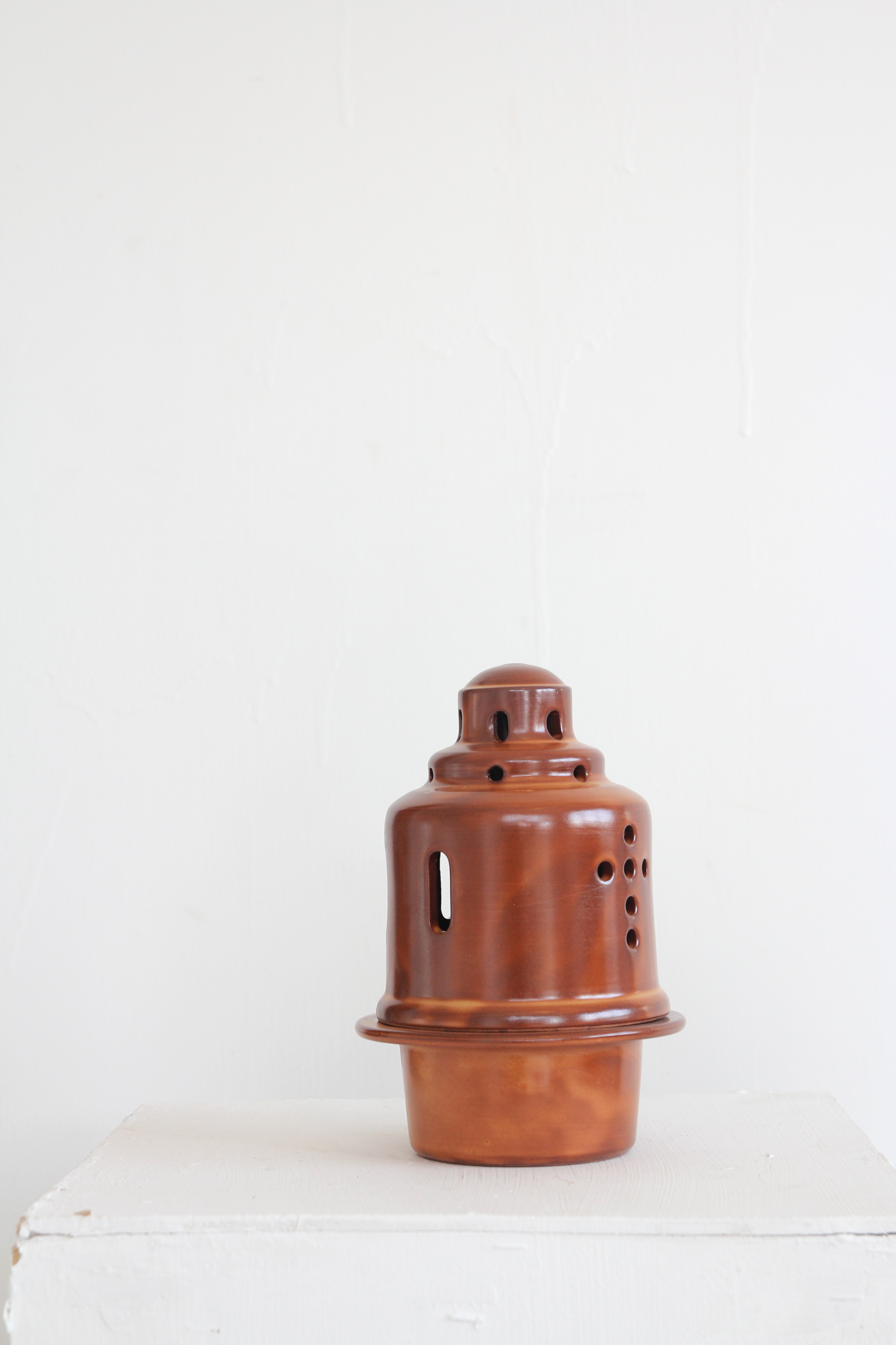 ceramic candle holder