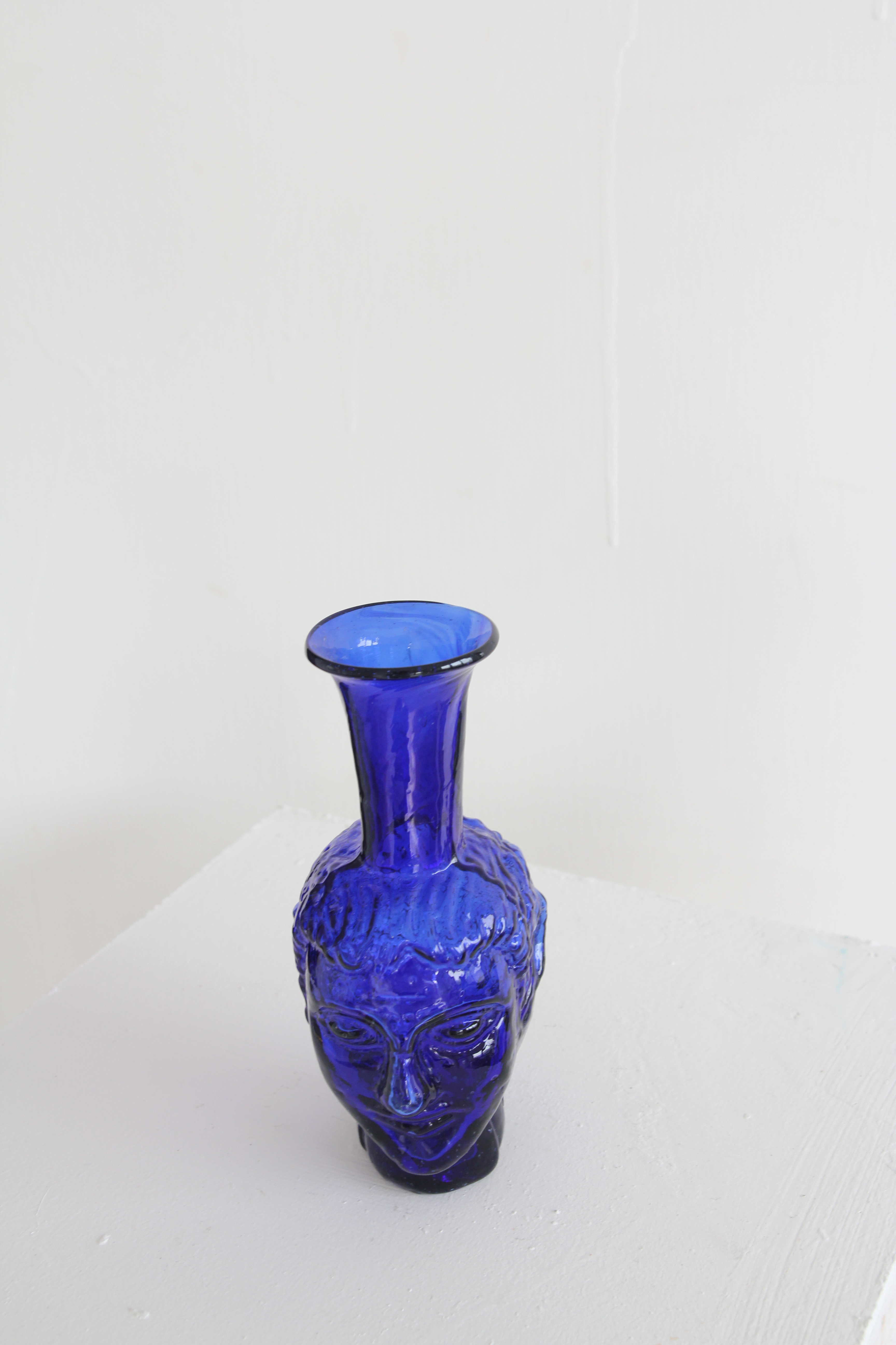 face carafe - blue