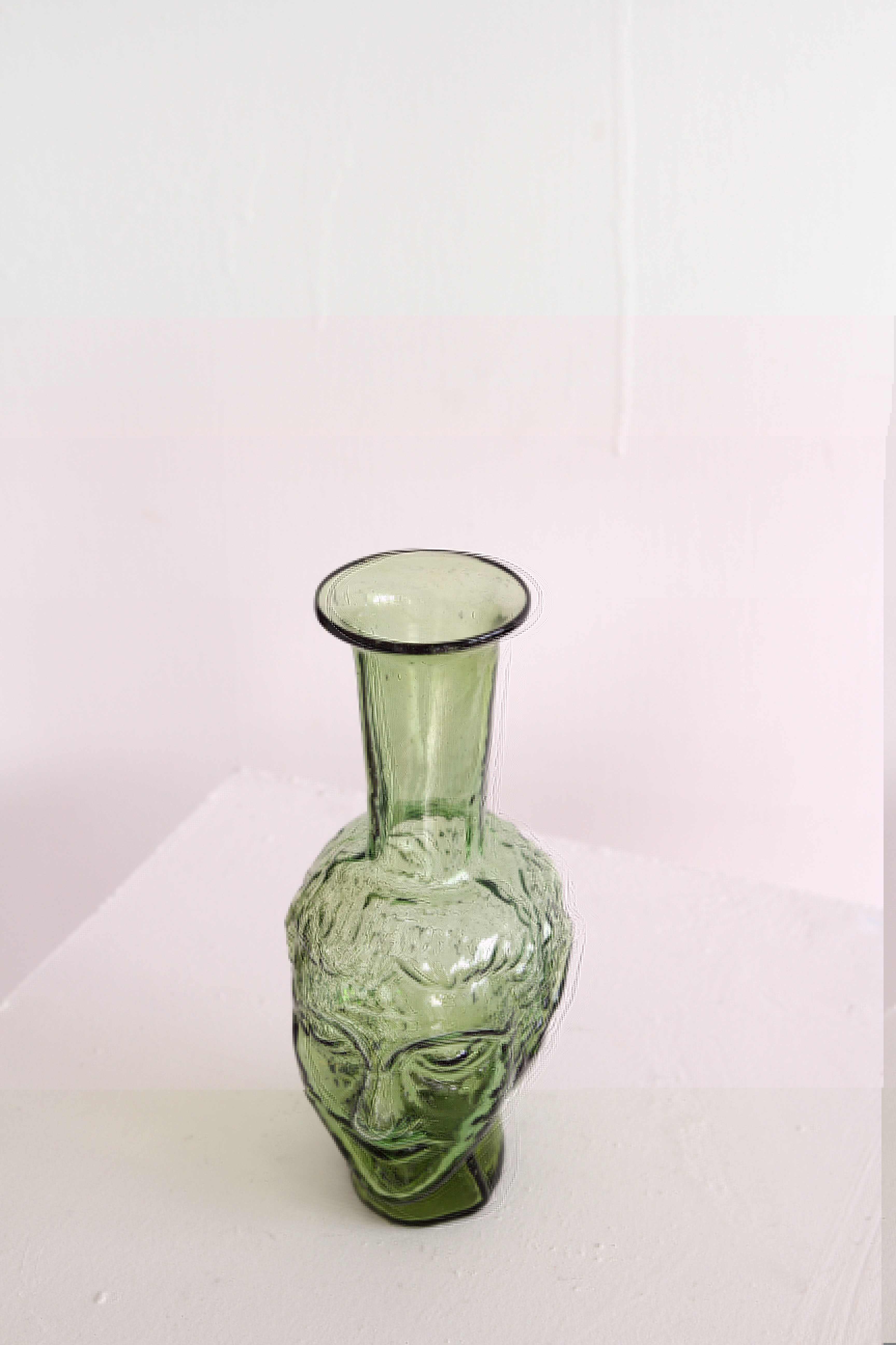 face carafe - green