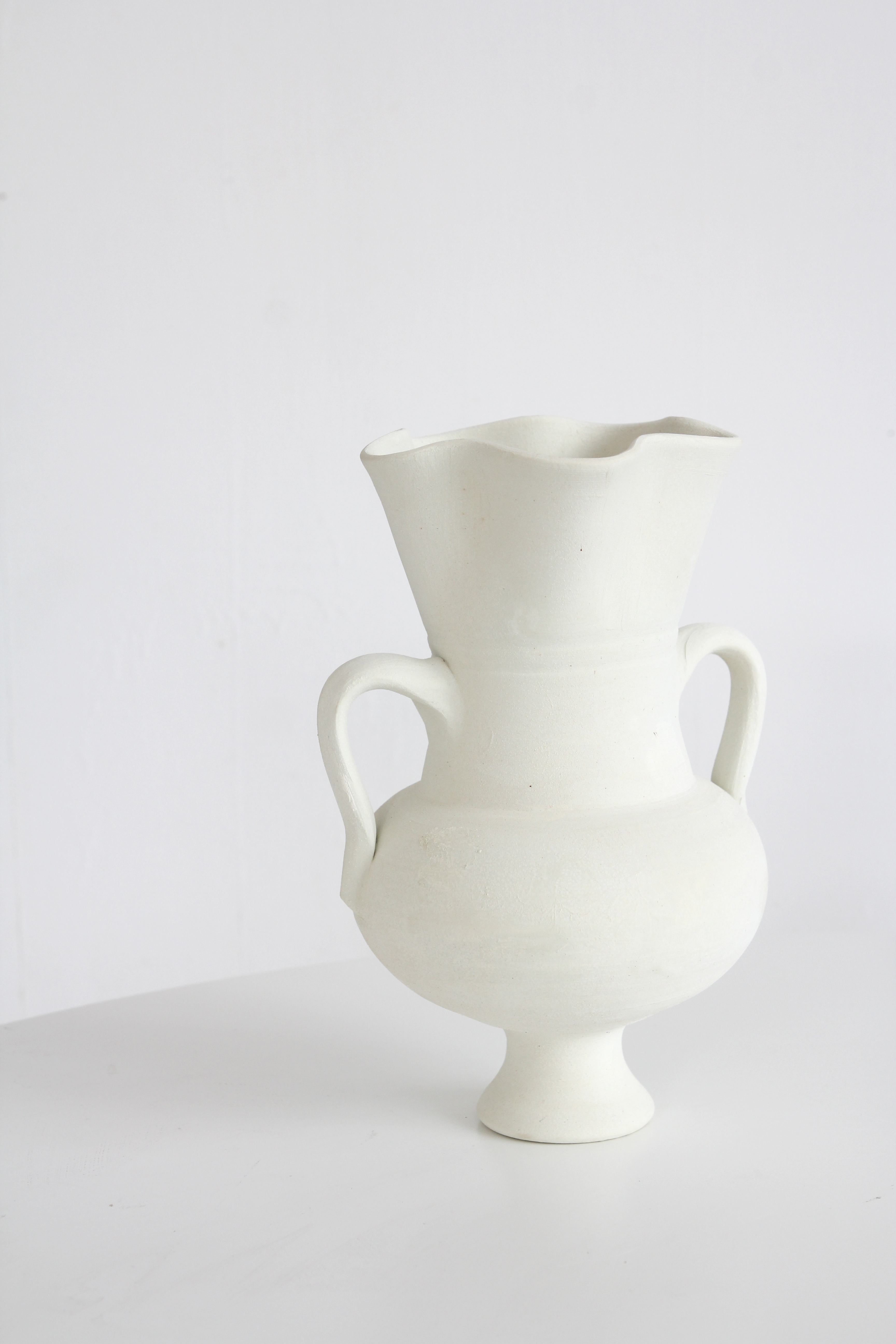 salt clay vase - wave