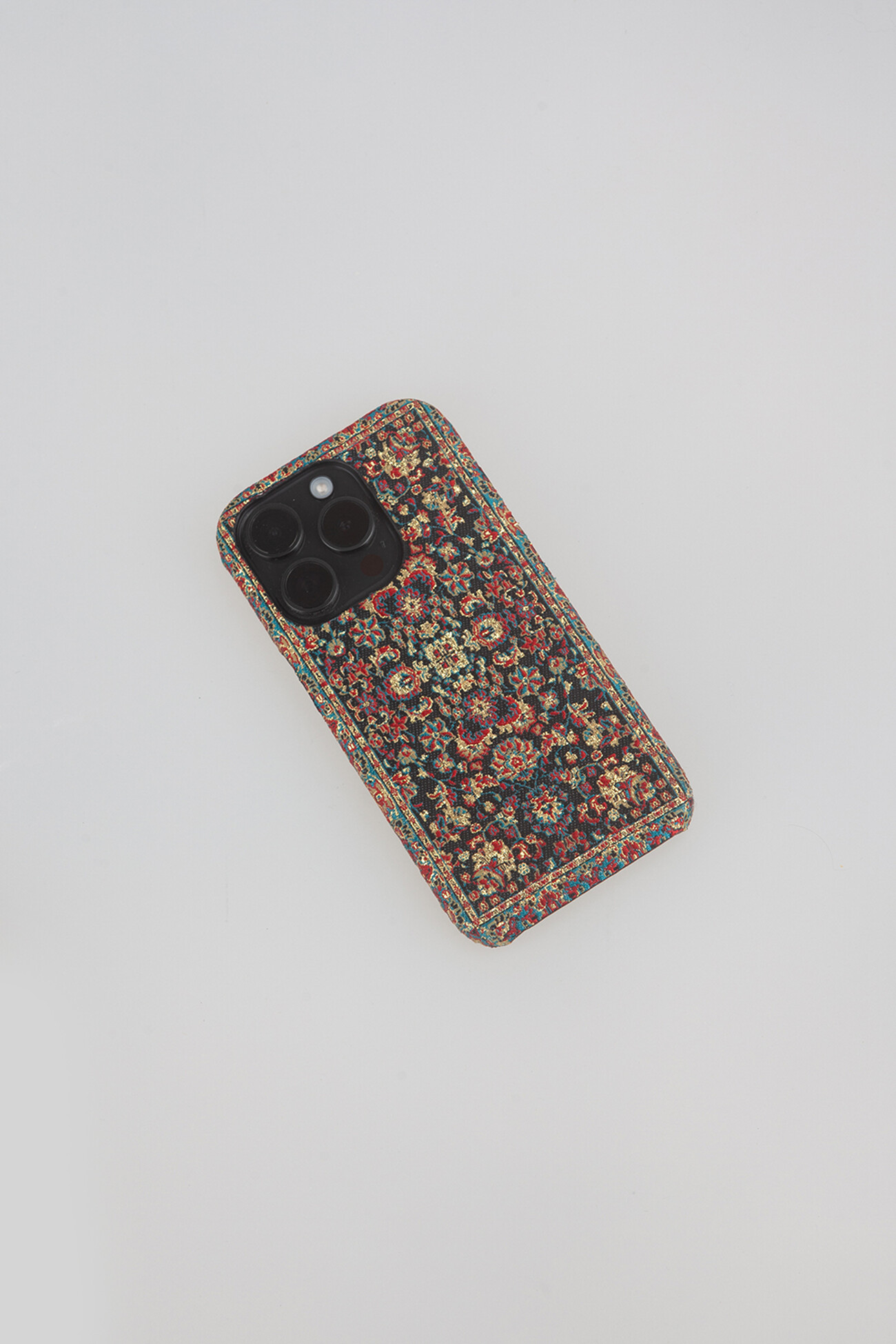 woven iphone case - garden