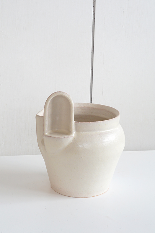 ceramic vase - offwhite matt