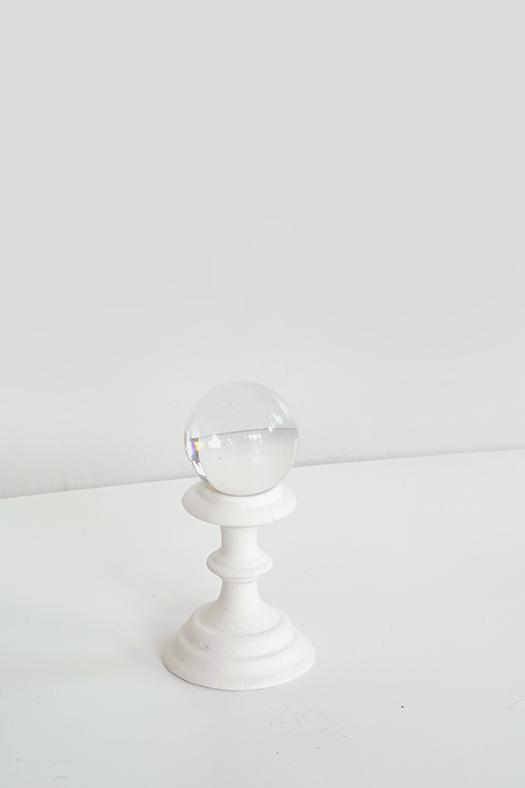 ceramic globe stand - small