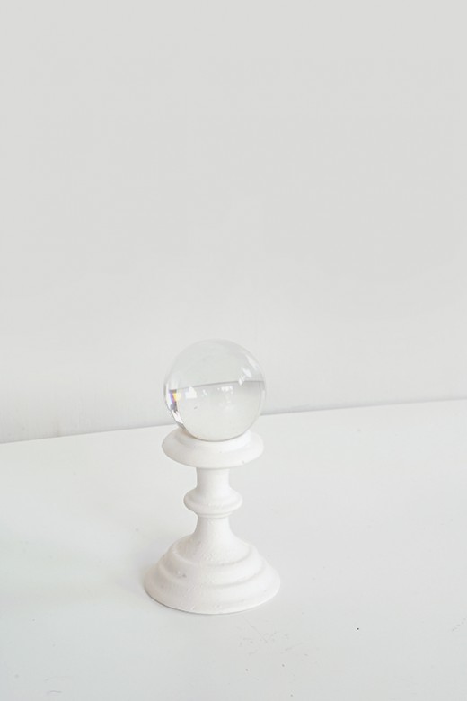 ceramic globe stand - small