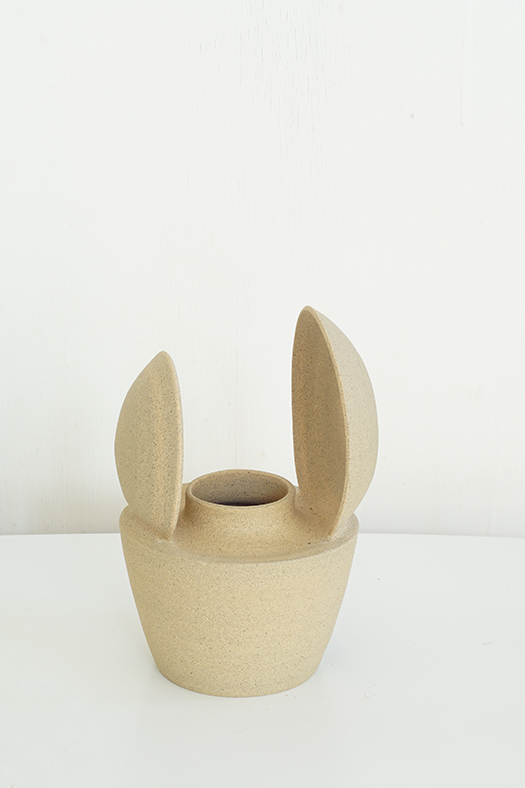 oval ceramic vase - L