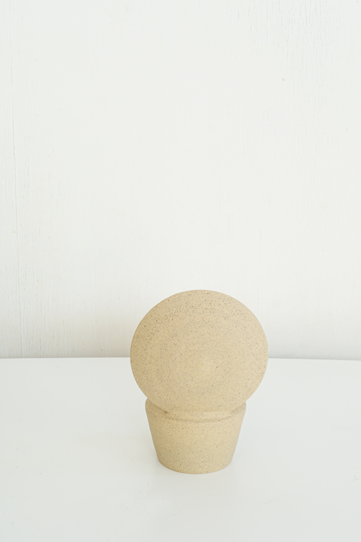 oval ceramic vase - S