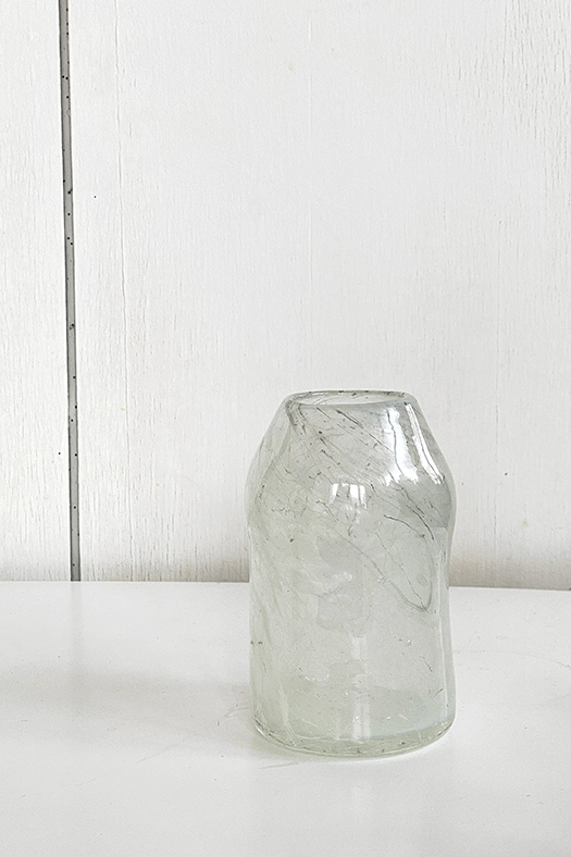 fungus vase stand