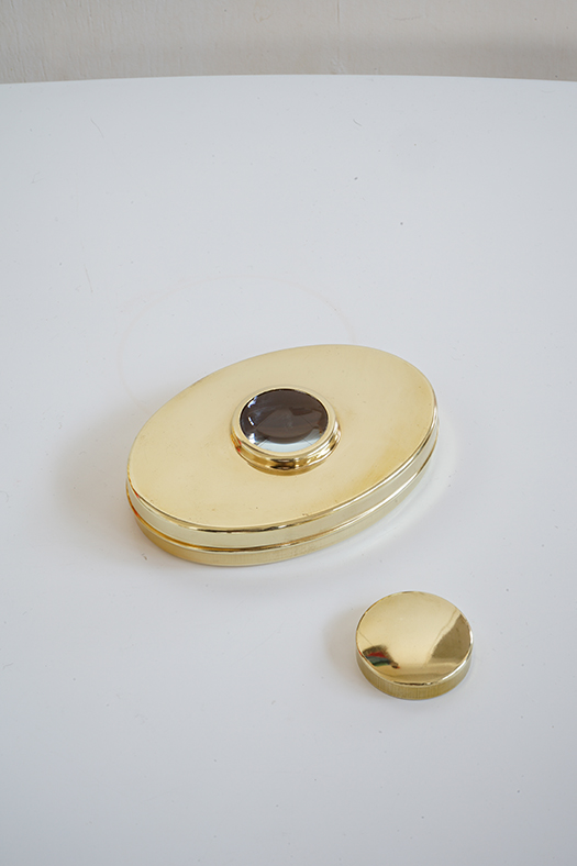 pure brass case - lense