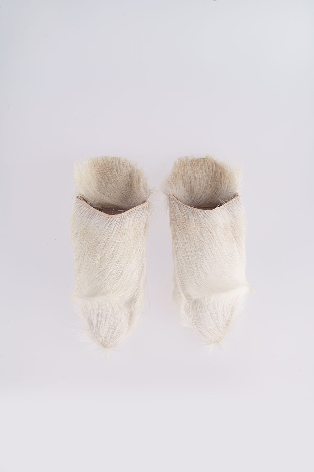 fur slipper - white