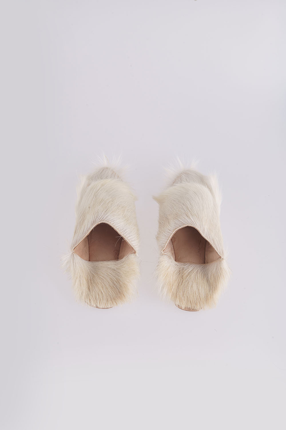 fur slipper - white