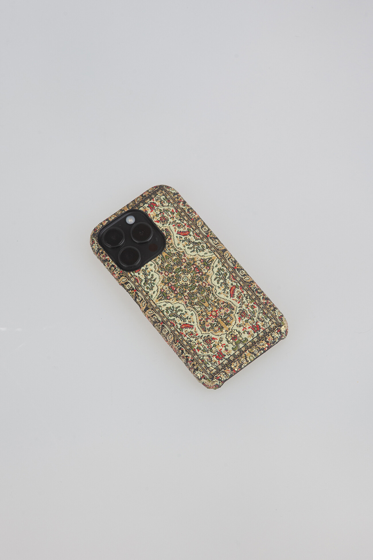 woven iphone case - vintage