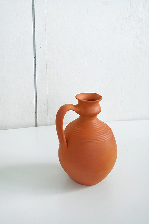 terracotta SH jug - M