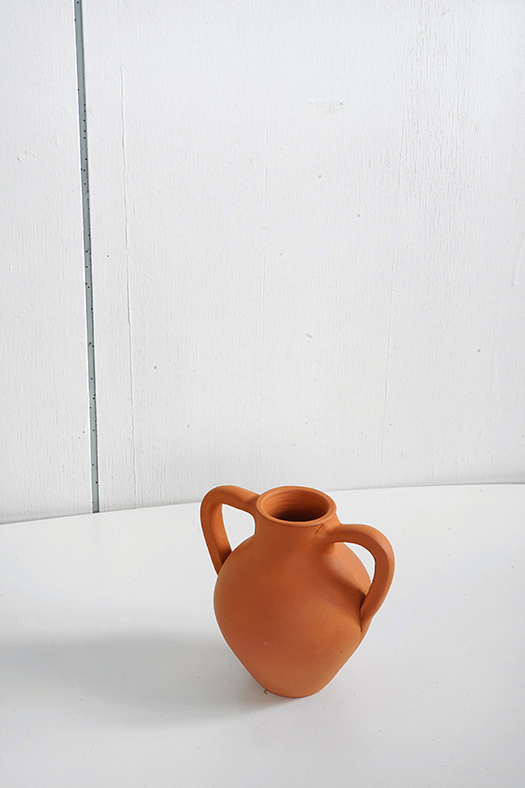 terracotta vase-S