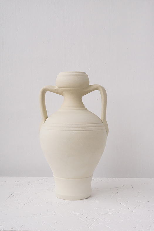 salt clay vase M