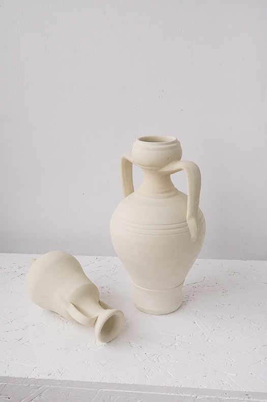 salt clay vase M