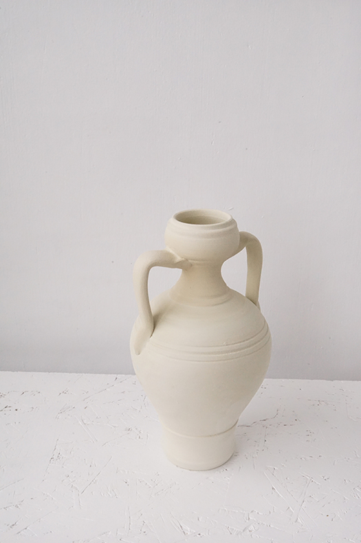 salt clay vase M