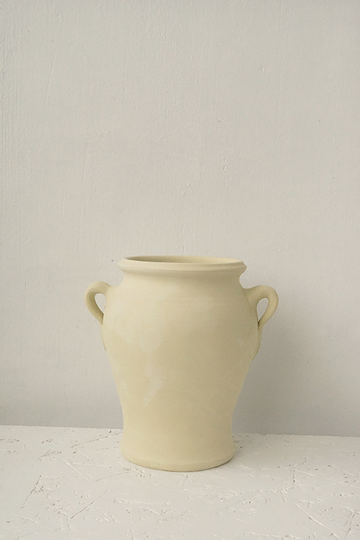 salt clay pot L