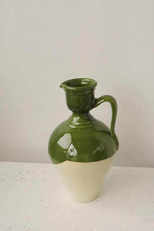 salt clay jug - GL