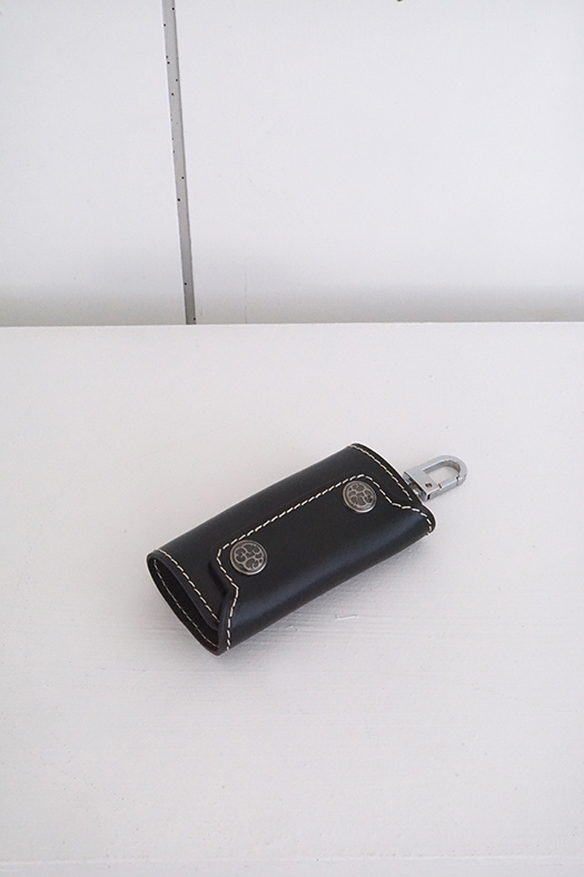 leather key holder