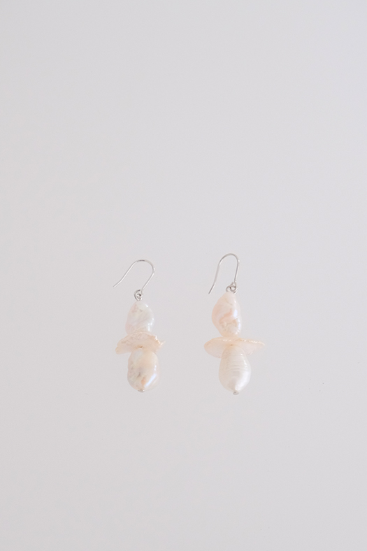 Pearl earrings