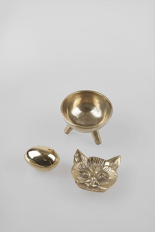 brass foot bowl