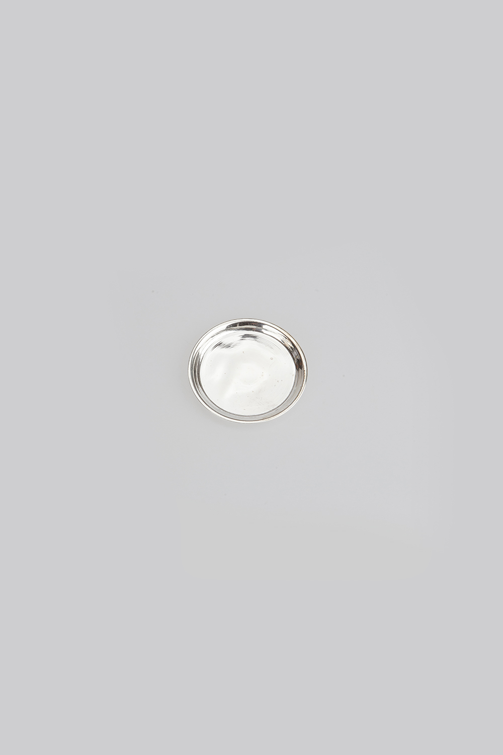 silver tray - circle