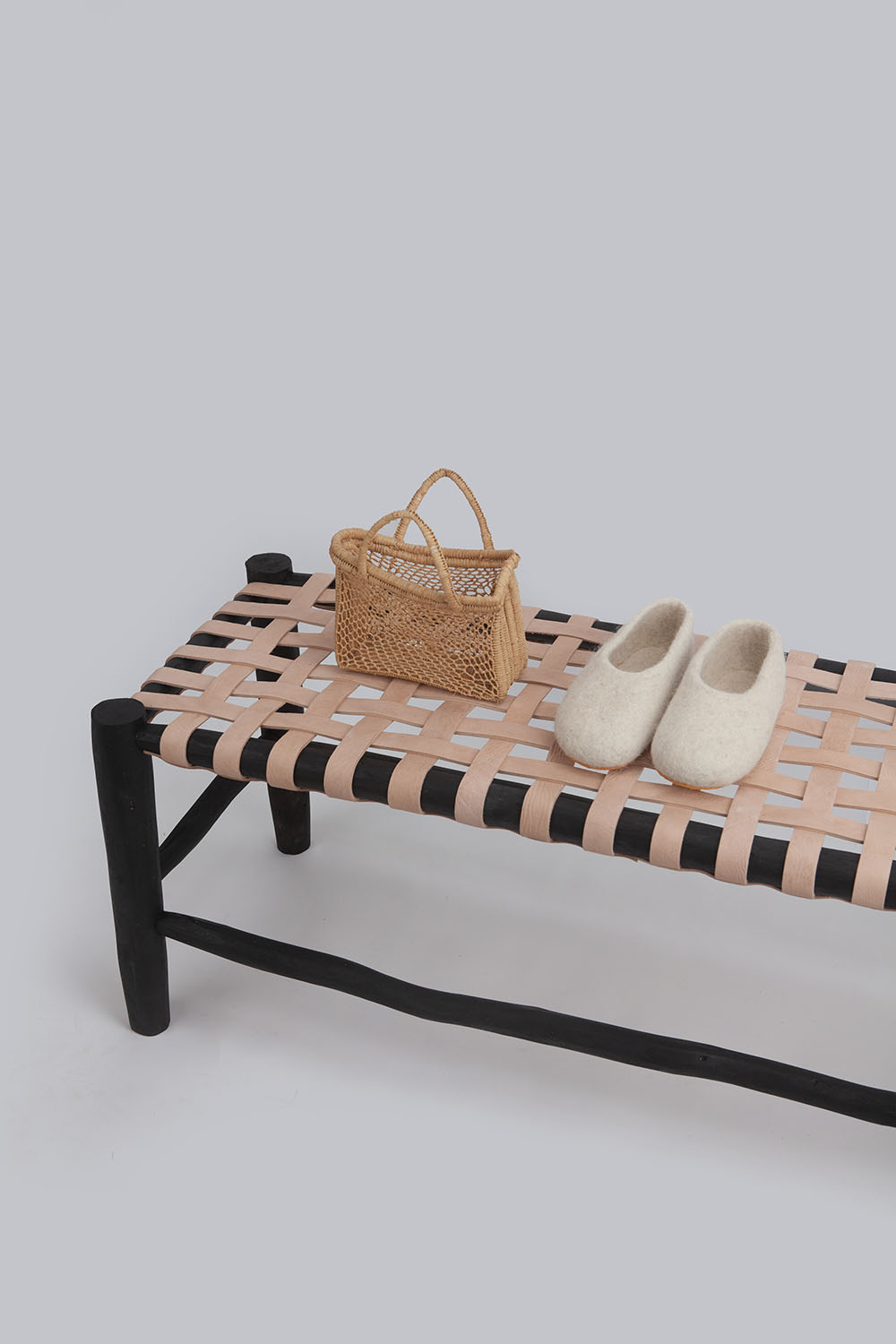 leather bench - NB