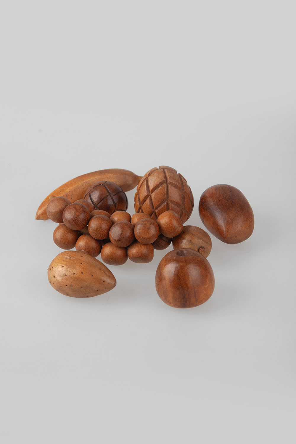 wooden fruit set