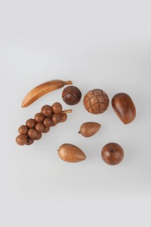 wooden fruit set