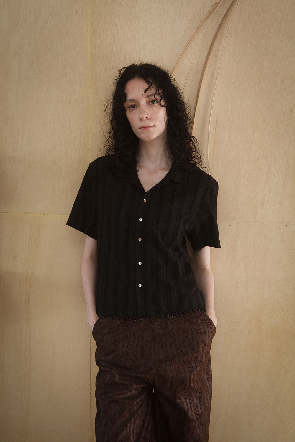 quinoa stripe beads shirts - black
