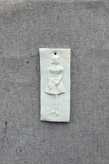 ceramic wall ornament - sq daughter