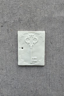 ceramic wall ornament - key
