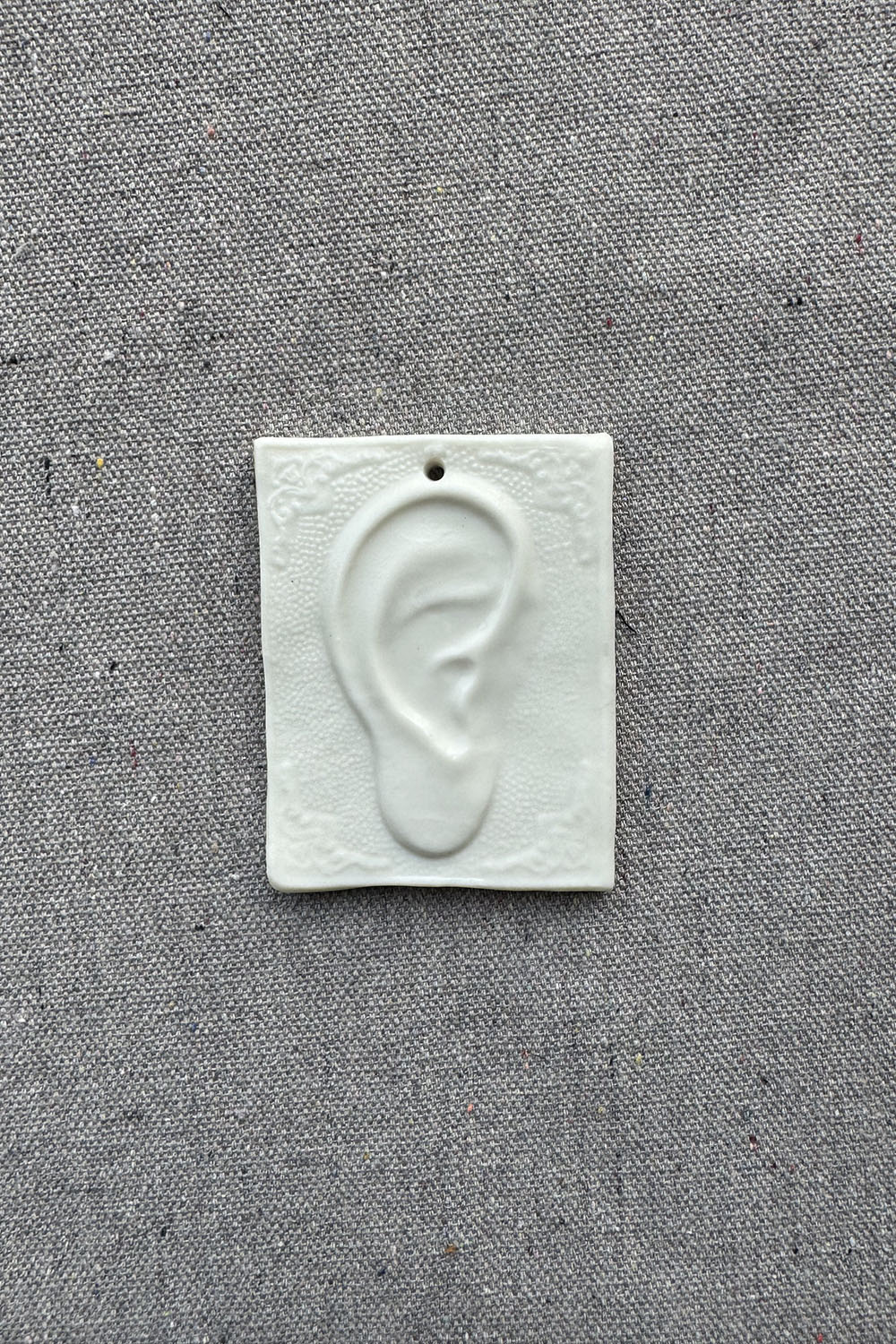 ceramic wall ornament - sq ear