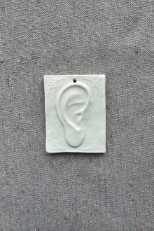 ceramic wall ornament - sq ear