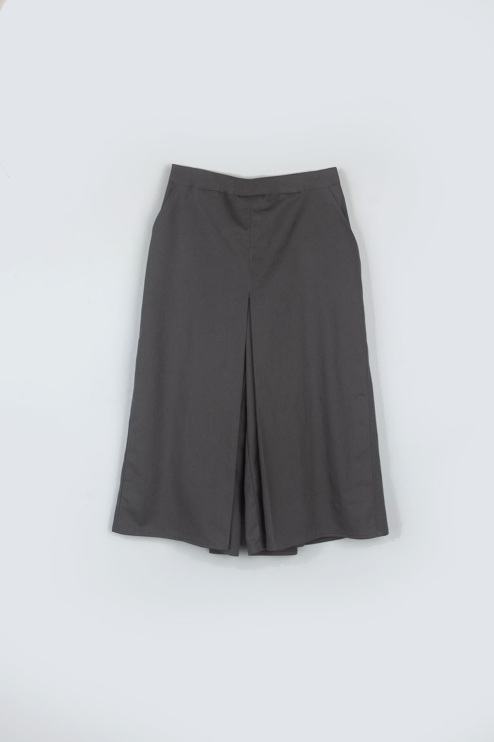pleats pants - grey